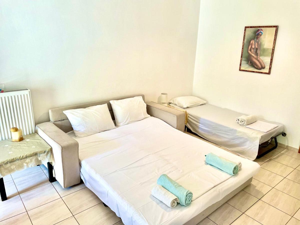 Menelaos Apartments Adelianos Kampos Extérieur photo